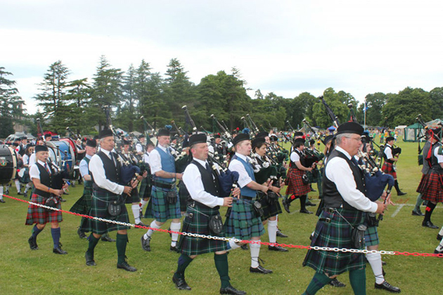 Support of Forres Pipe Band